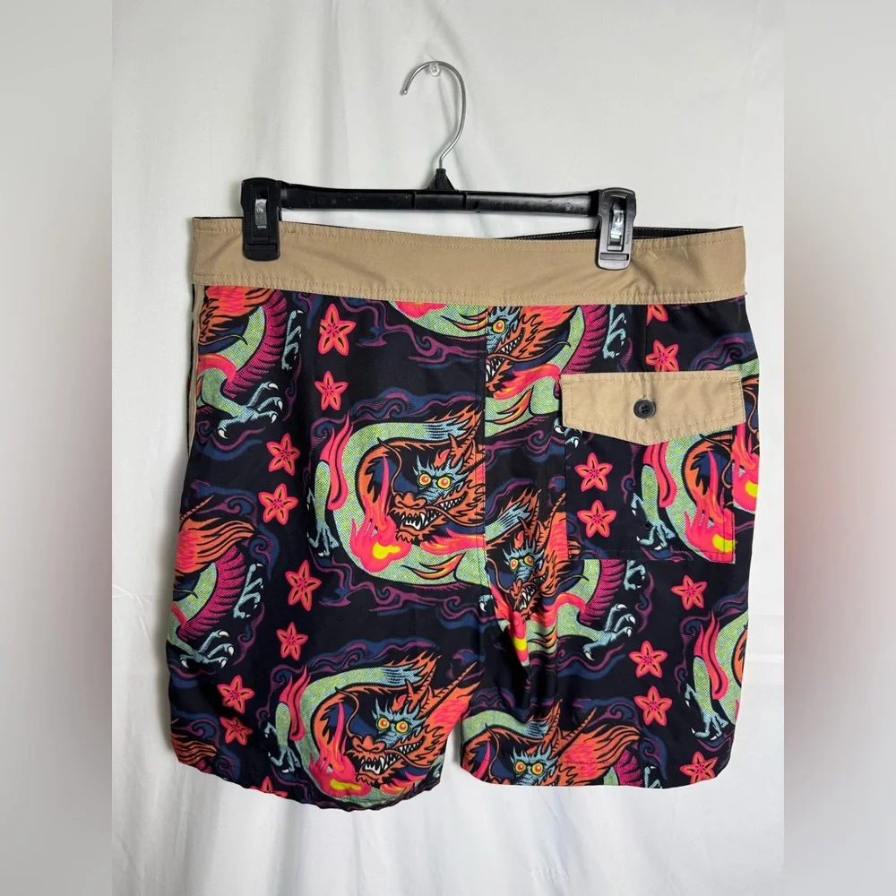 Lost Enterprises Men’s 31 Black Star Dragon Board Shorts